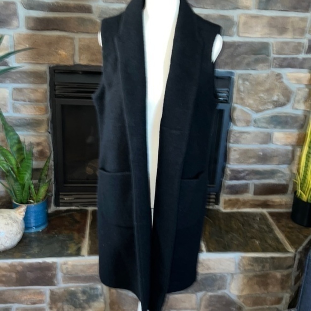 Andrew Marc Wool Vest Size Small